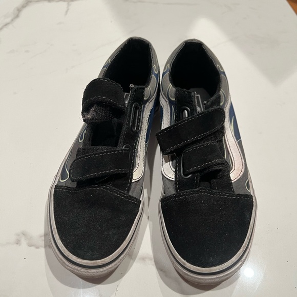 vans - Picture 3 of 7